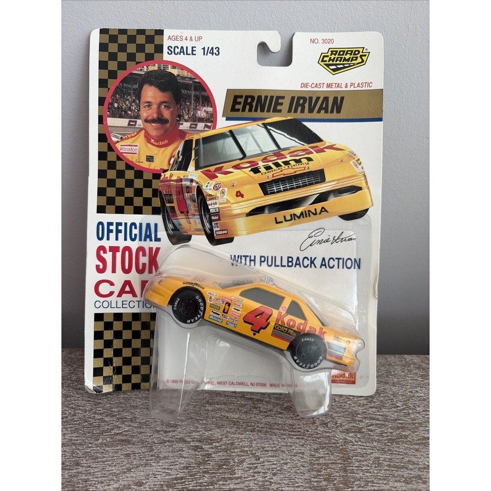 Ernie Irvan #4 Kodak Gold Film 1992 Chevrolet Lumina 1:43 Road Champs Pull Back